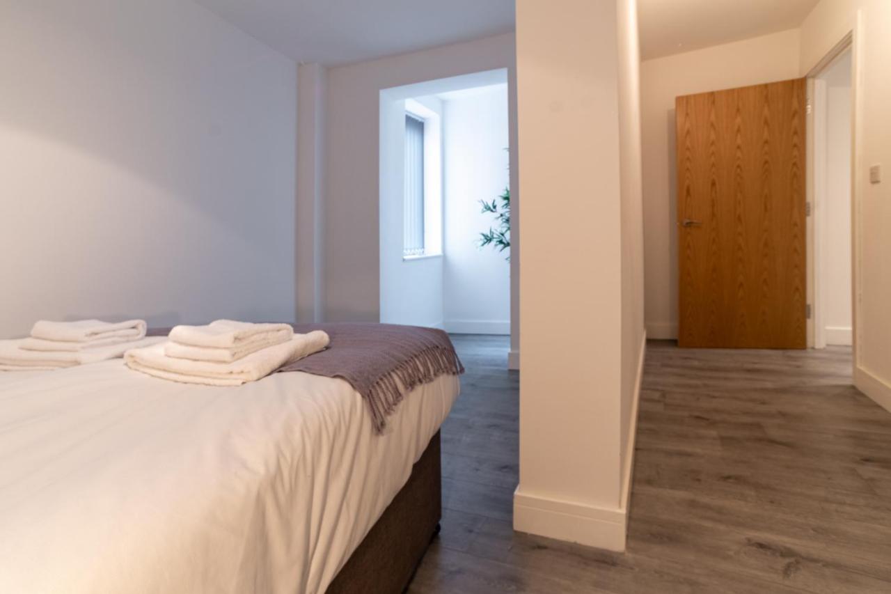 Copenhagen Court Apartments Μπεϊσινγκστόουκ Εξωτερικό φωτογραφία