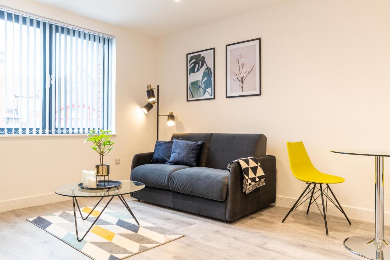 Copenhagen Court Apartments Μπεϊσινγκστόουκ Εξωτερικό φωτογραφία