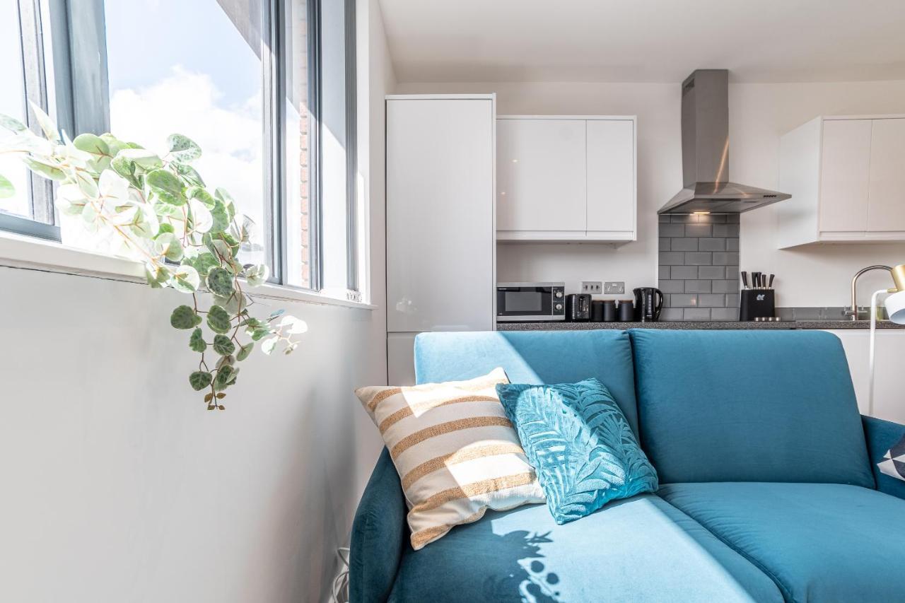 Copenhagen Court Apartments Μπεϊσινγκστόουκ Εξωτερικό φωτογραφία