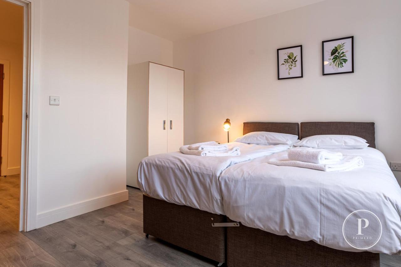 Copenhagen Court Apartments Μπεϊσινγκστόουκ Εξωτερικό φωτογραφία
