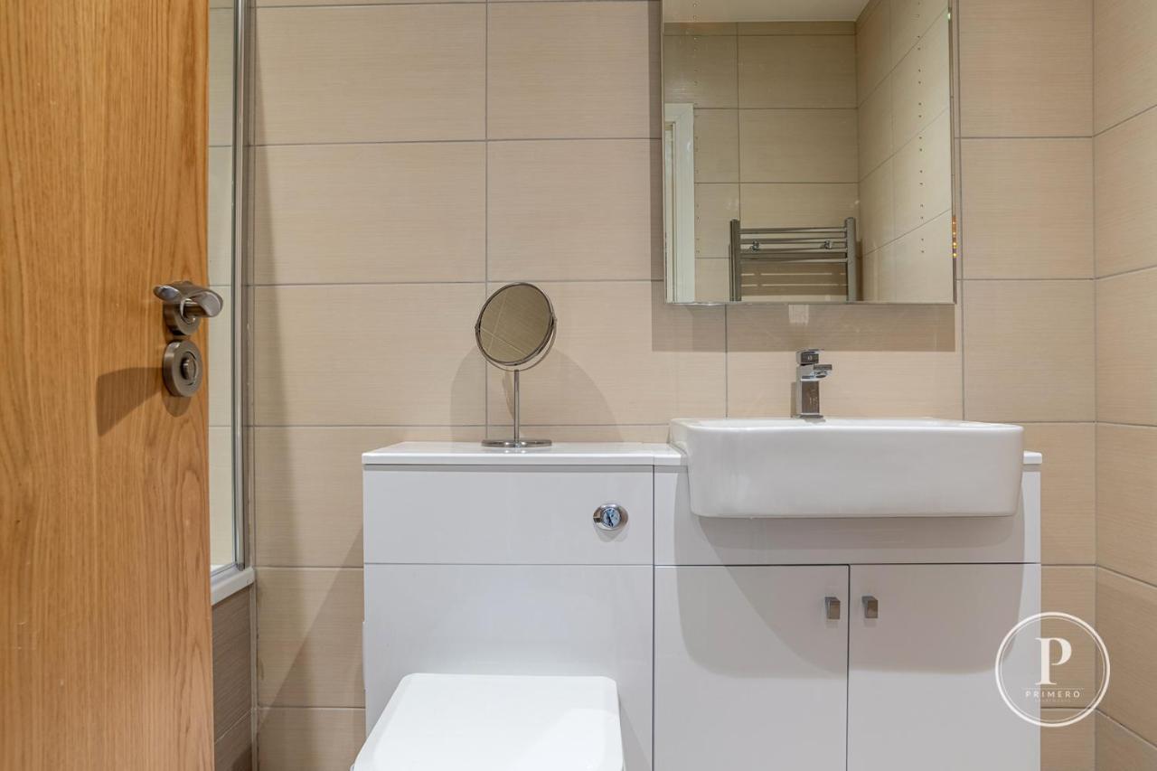 Copenhagen Court Apartments Μπεϊσινγκστόουκ Εξωτερικό φωτογραφία